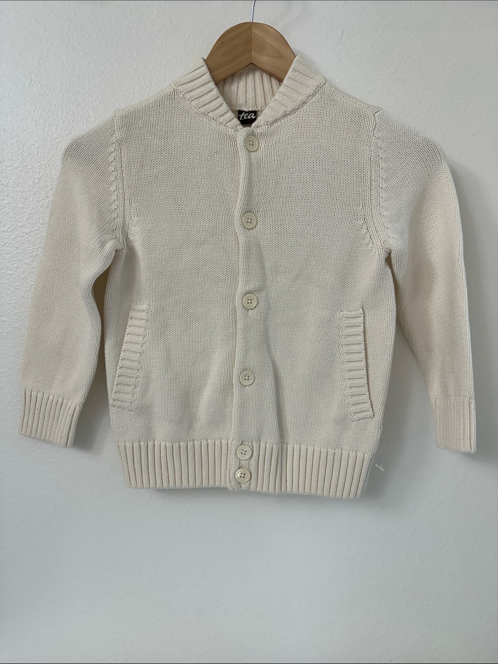 Tea Collection size 4-5, Cream Knit Button-Front Cardigan NEW!
